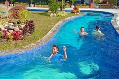 Kolam Arus