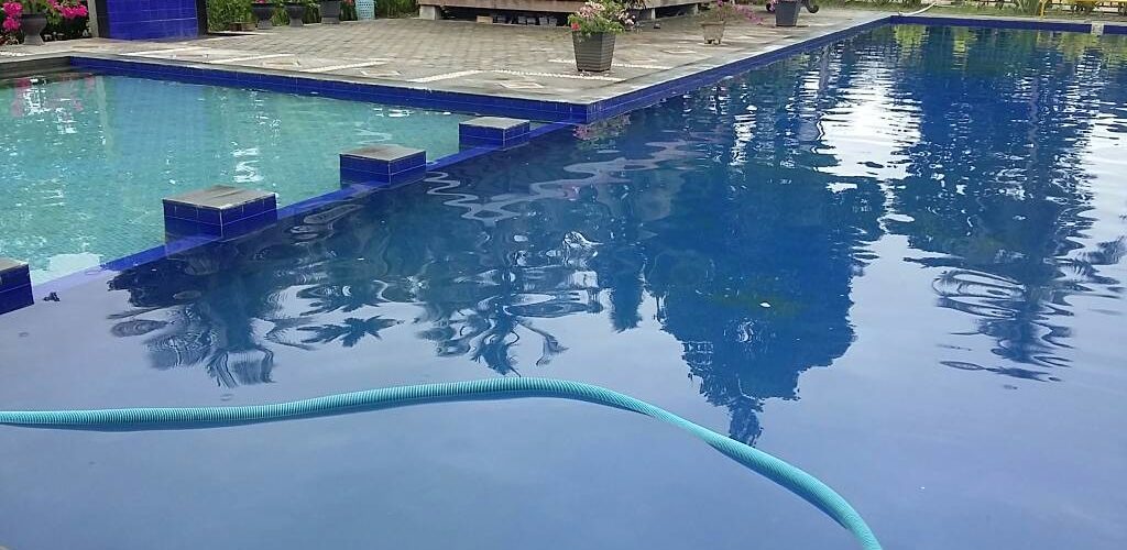 Penjernihan air kolam renang