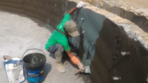 Waterproofing beton untuk mengantisipasi Kebocoran Kolam Renang