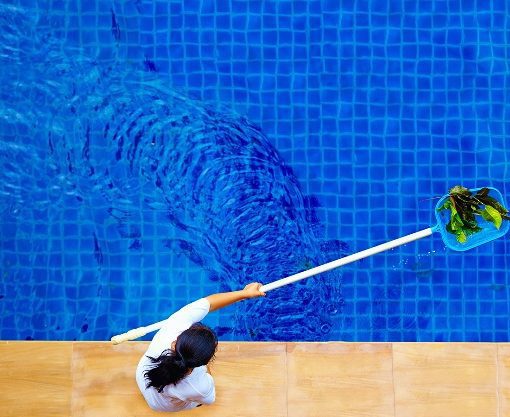 Tips Membersihkan Kolam Renang