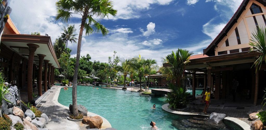Kolam Renang Banyu Mili