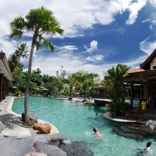 Kolam Renang Banyu Mili
