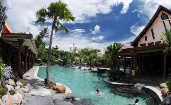 Kolam Renang Banyu Mili