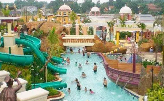 Kolam Renang Terbagus di Indonesia