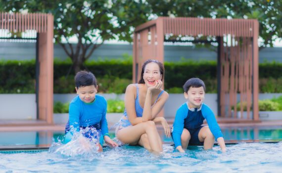 Kolam Renang Fishing Valley