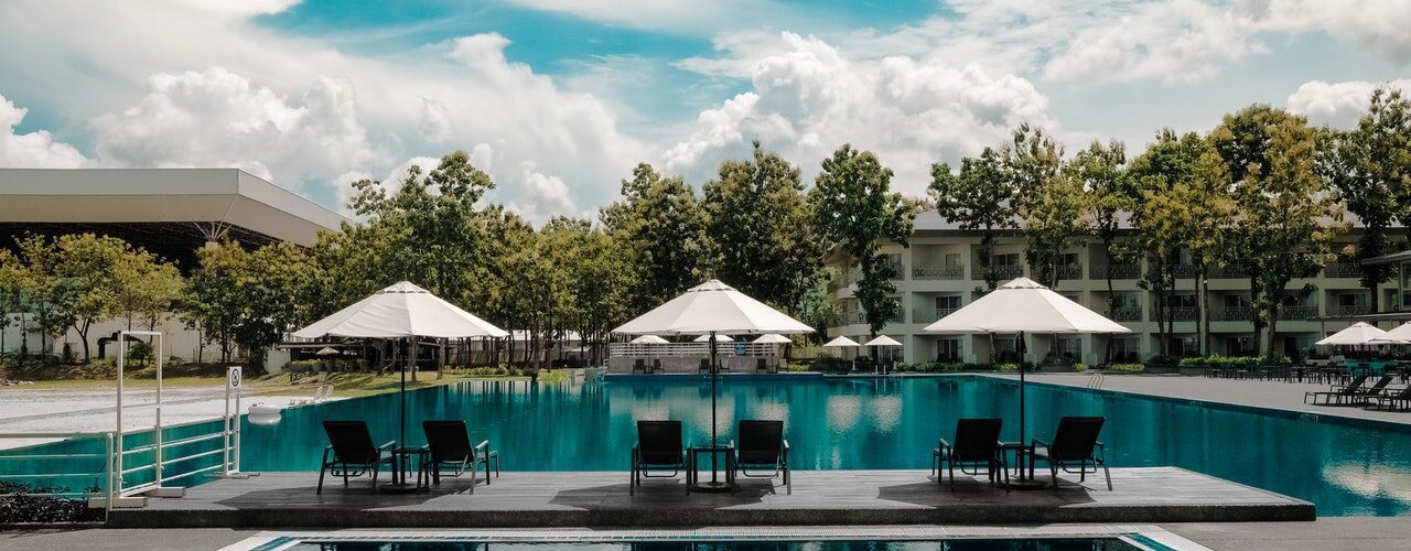 Kolam Renang Lippo Cikarang